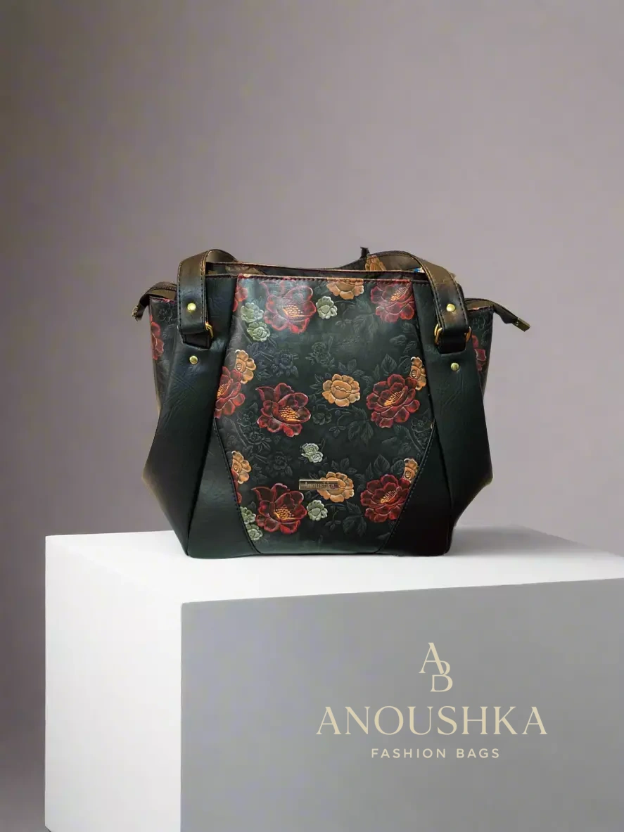 Samaren shoulder bag