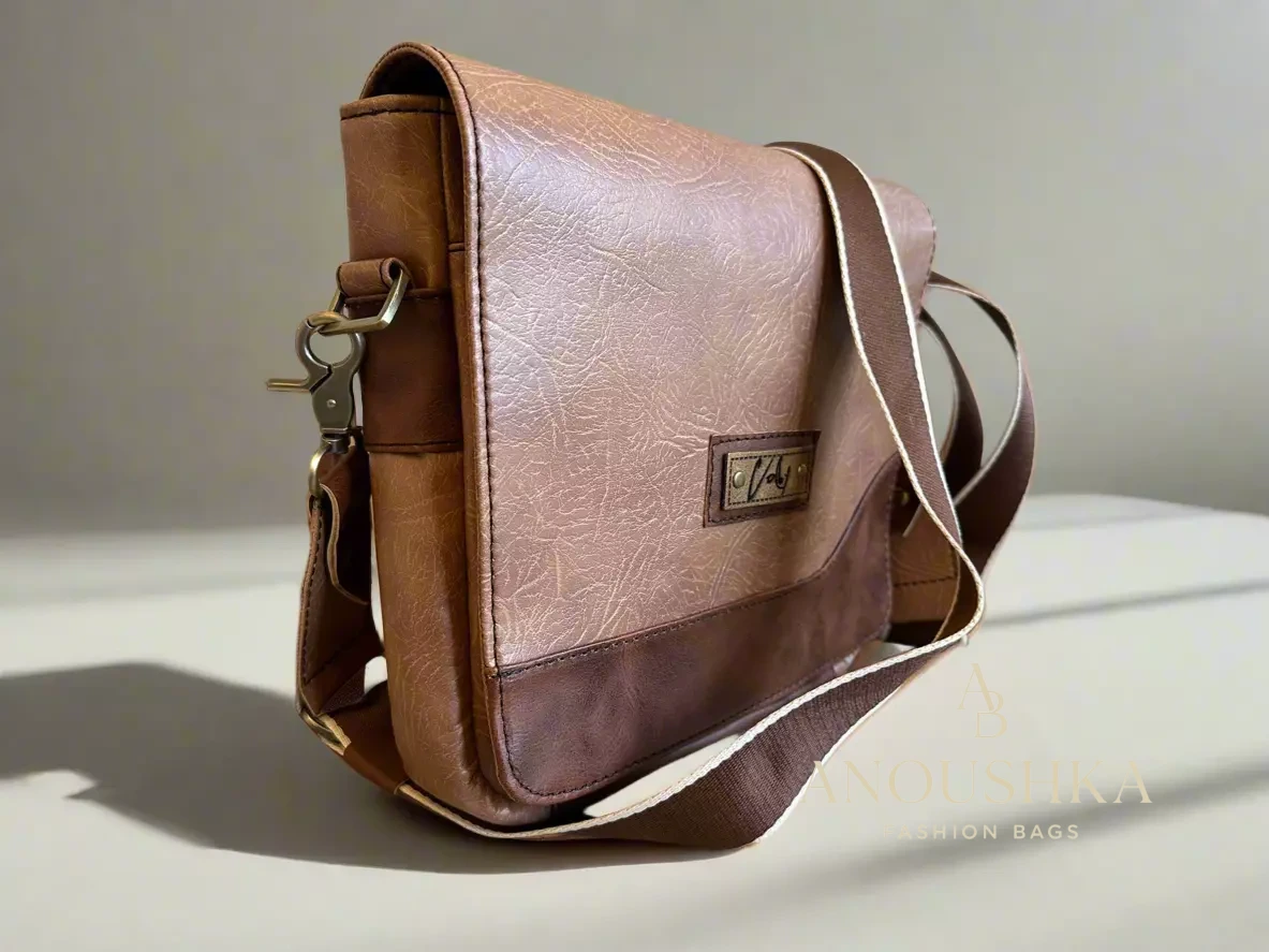 Joseph men’s messenger bag(light)