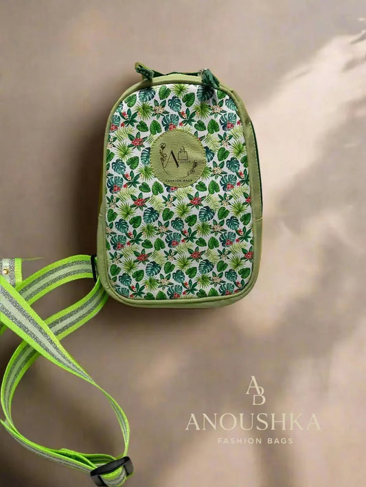 Everyday Sling Bag (Green)