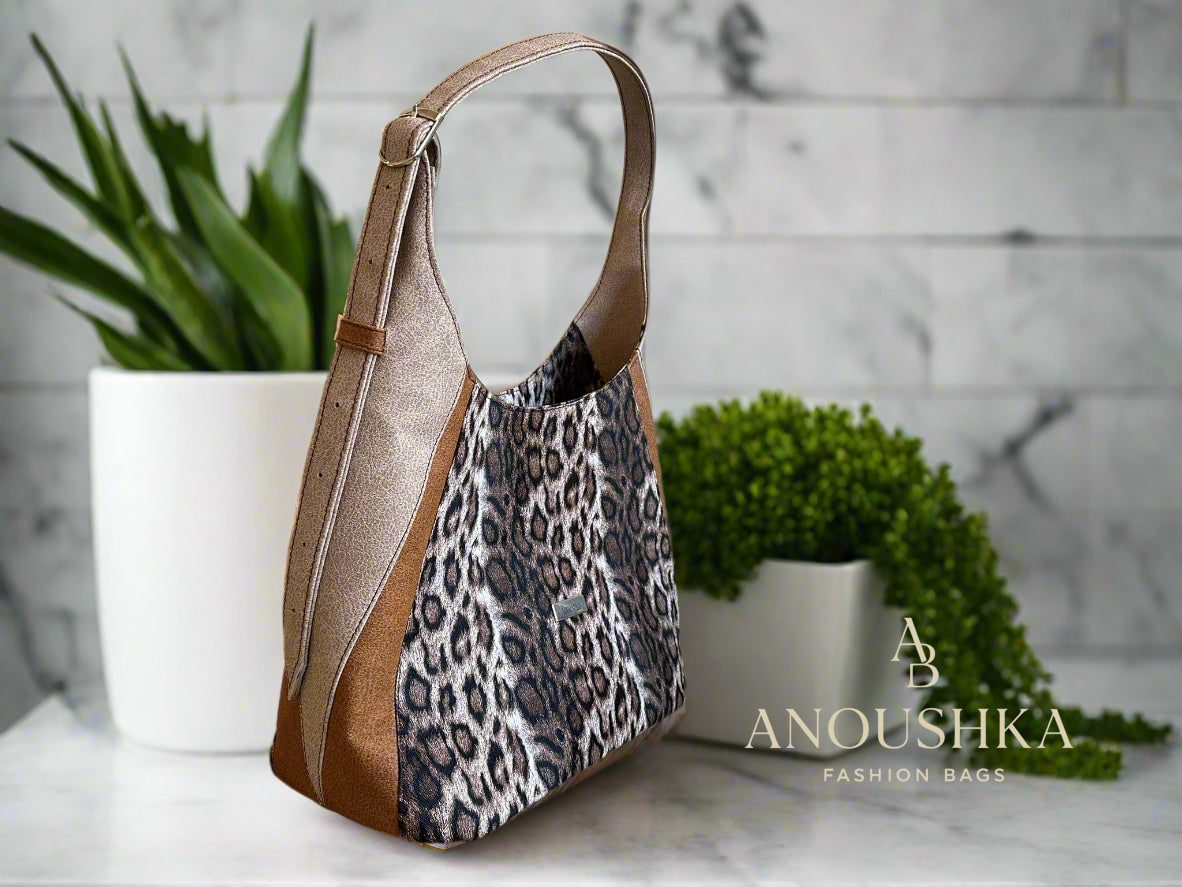 Adena Shoulder Bag (leopard)