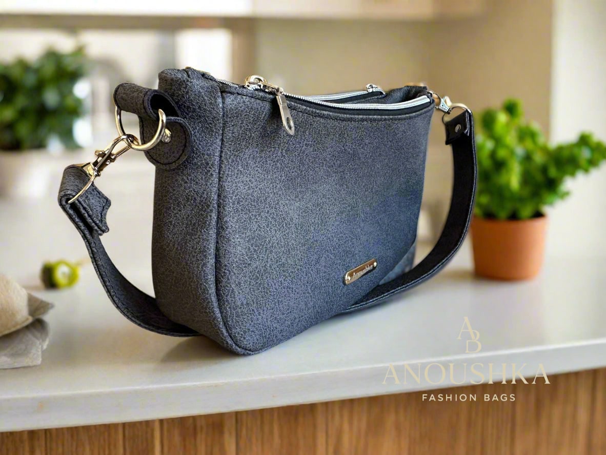 Aries Crossbody Bag (Grey)