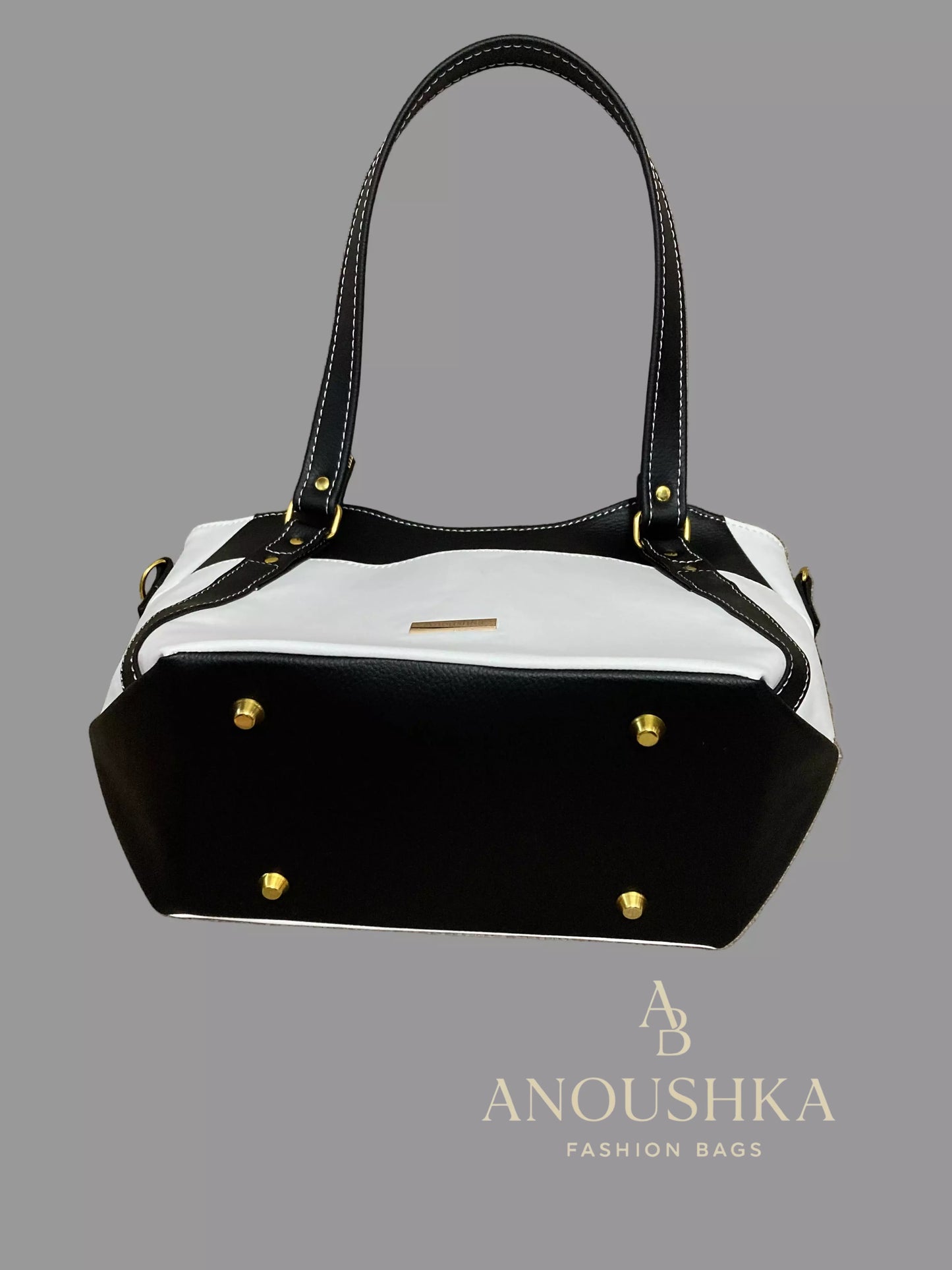 Hireath Handbag (Black & White)