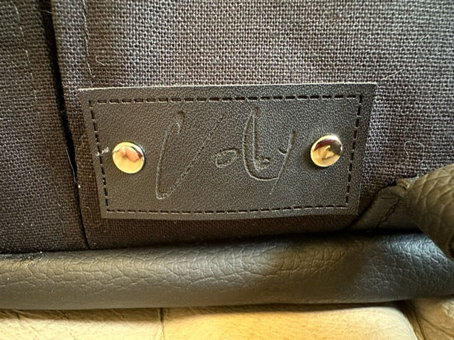 Colby messanger bag