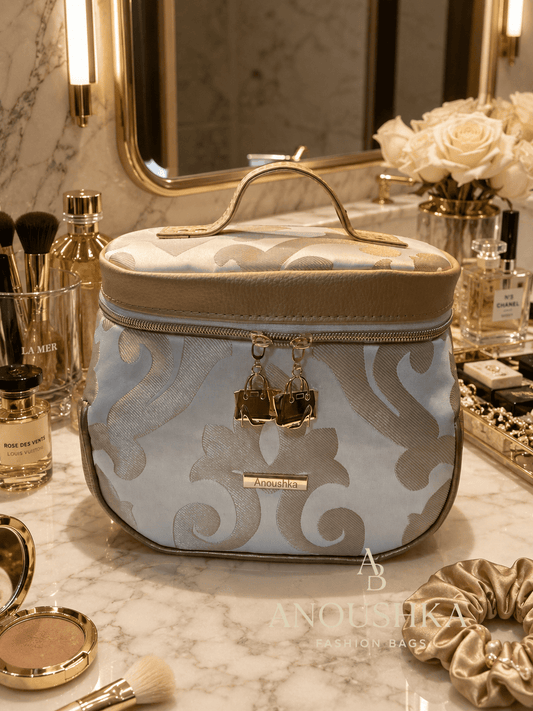 Fernweh luxury vanity cosmetic case (Gold)