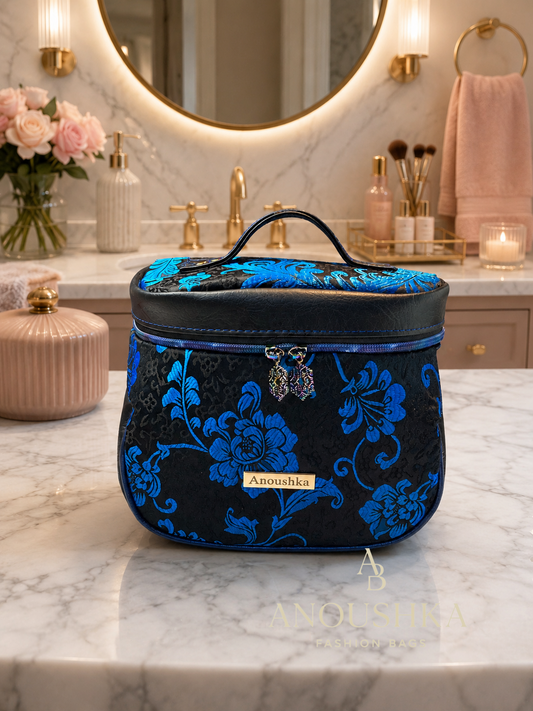 Fernweh luxury vanity cosmetics case (Black/Blue)