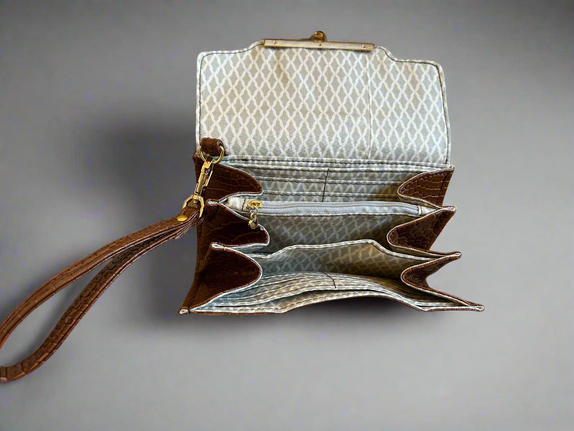 Luxury set chocolate crocodile skin Handbag, Clutch Purse & Glasses Case