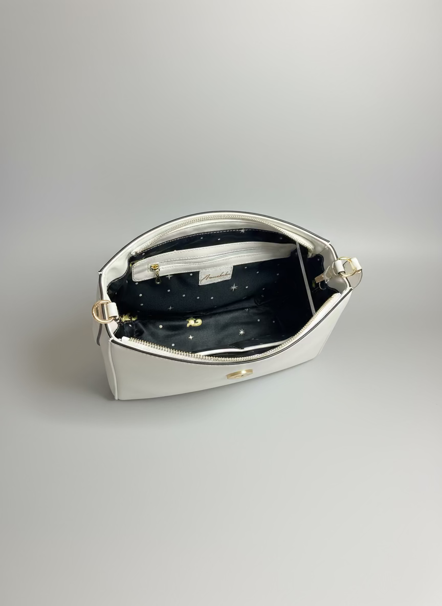 Hireath Handbag (Black & White)