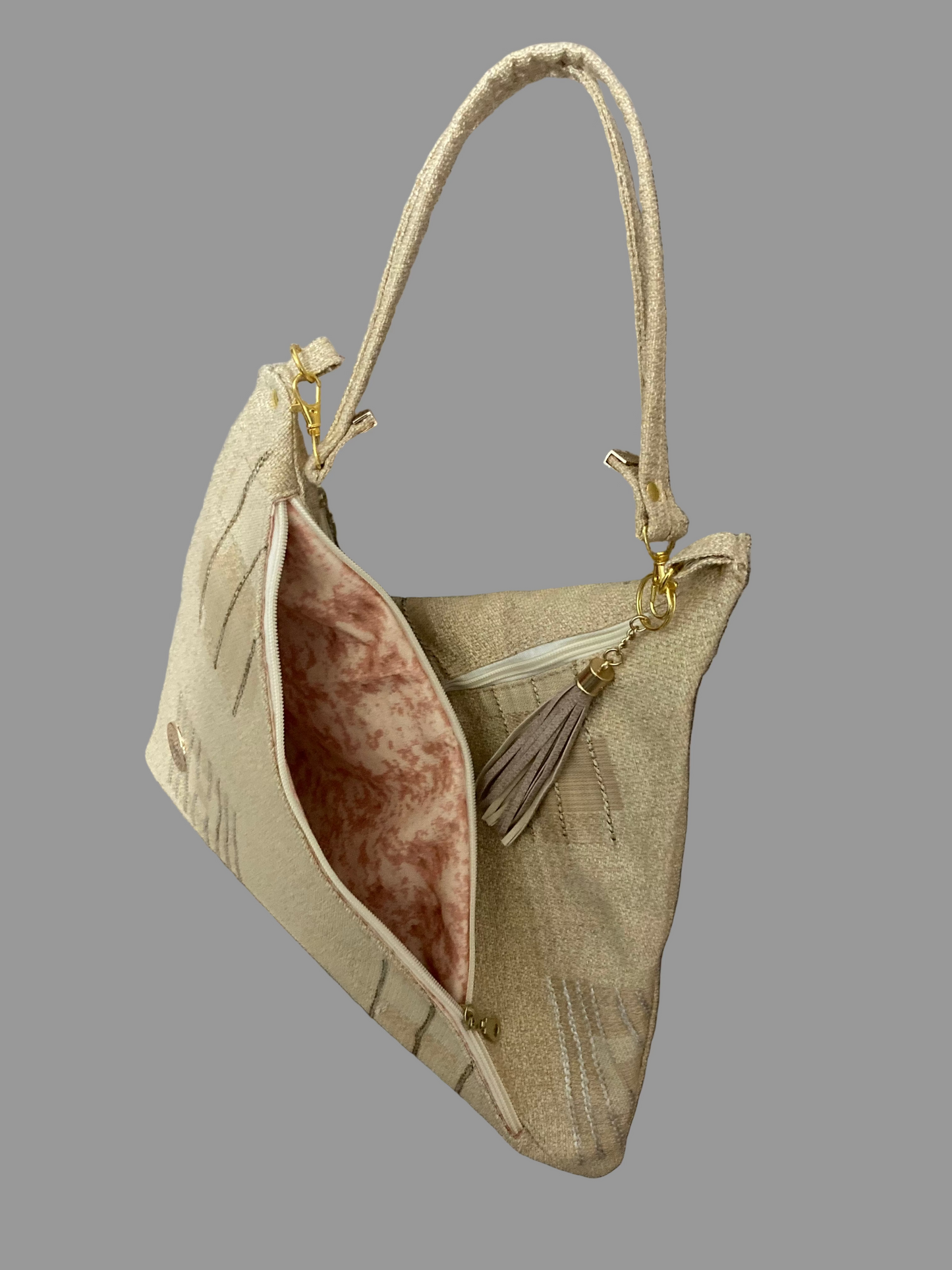 Traudy Triangular Shoulder Bag(Beige)