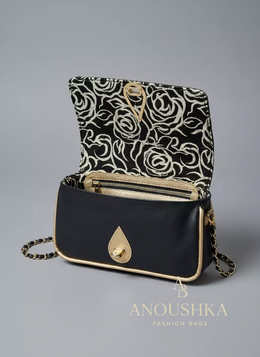 Char Char Shoulder Bag(Black & Gold)