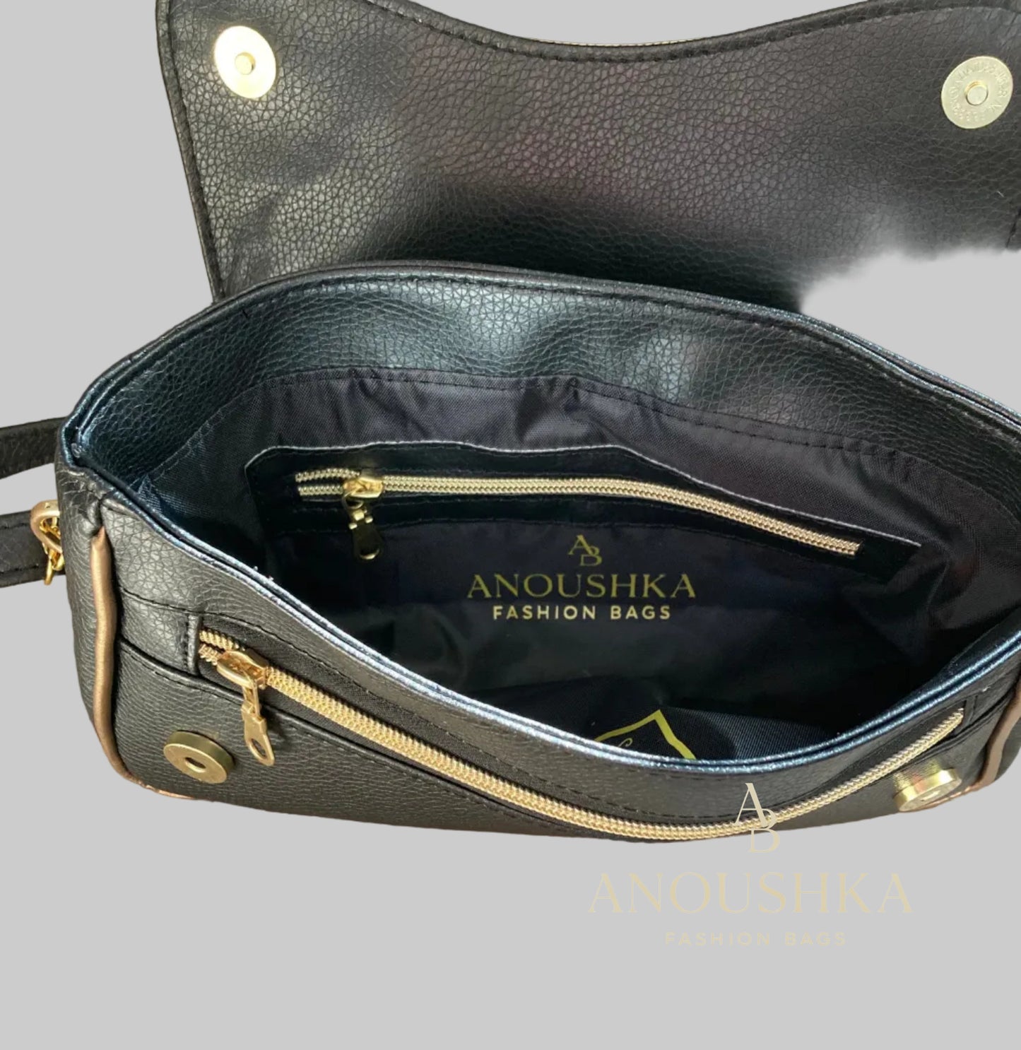 Juanita Crossbody Bag (Black/Gold)