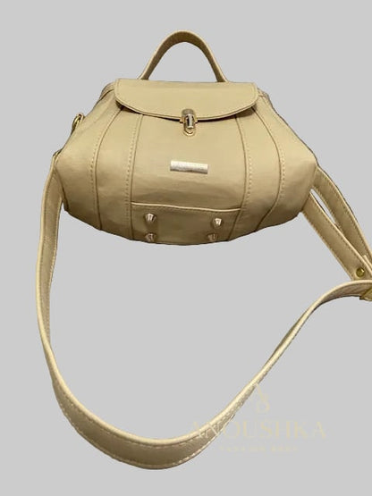 Novella Handbag (Tan)