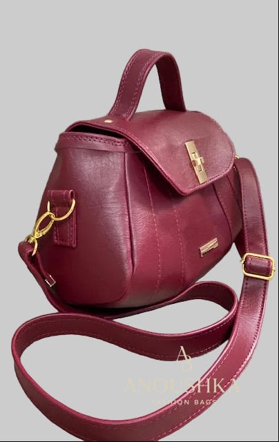 Novella Handbag (Red)
