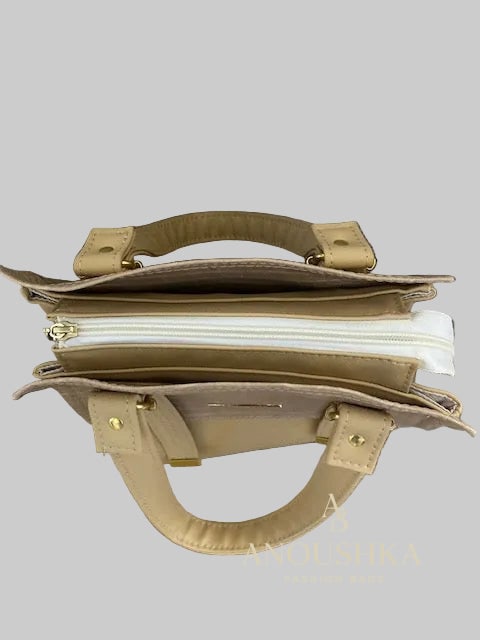 Vadon Handbag (Tan)
