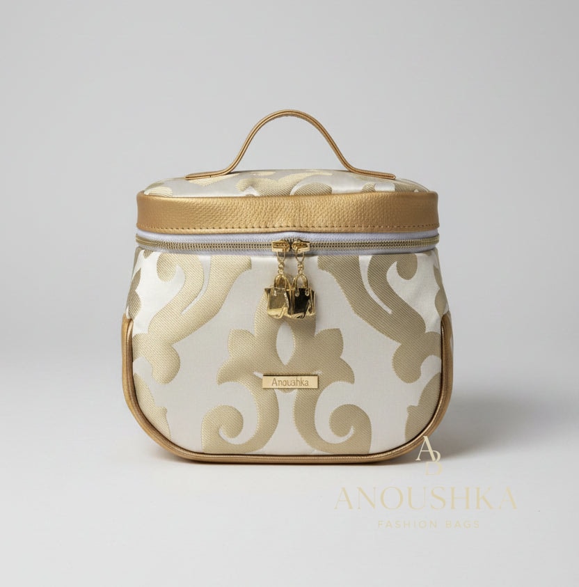 Fernweh luxury vanity cosmetic case (Gold)