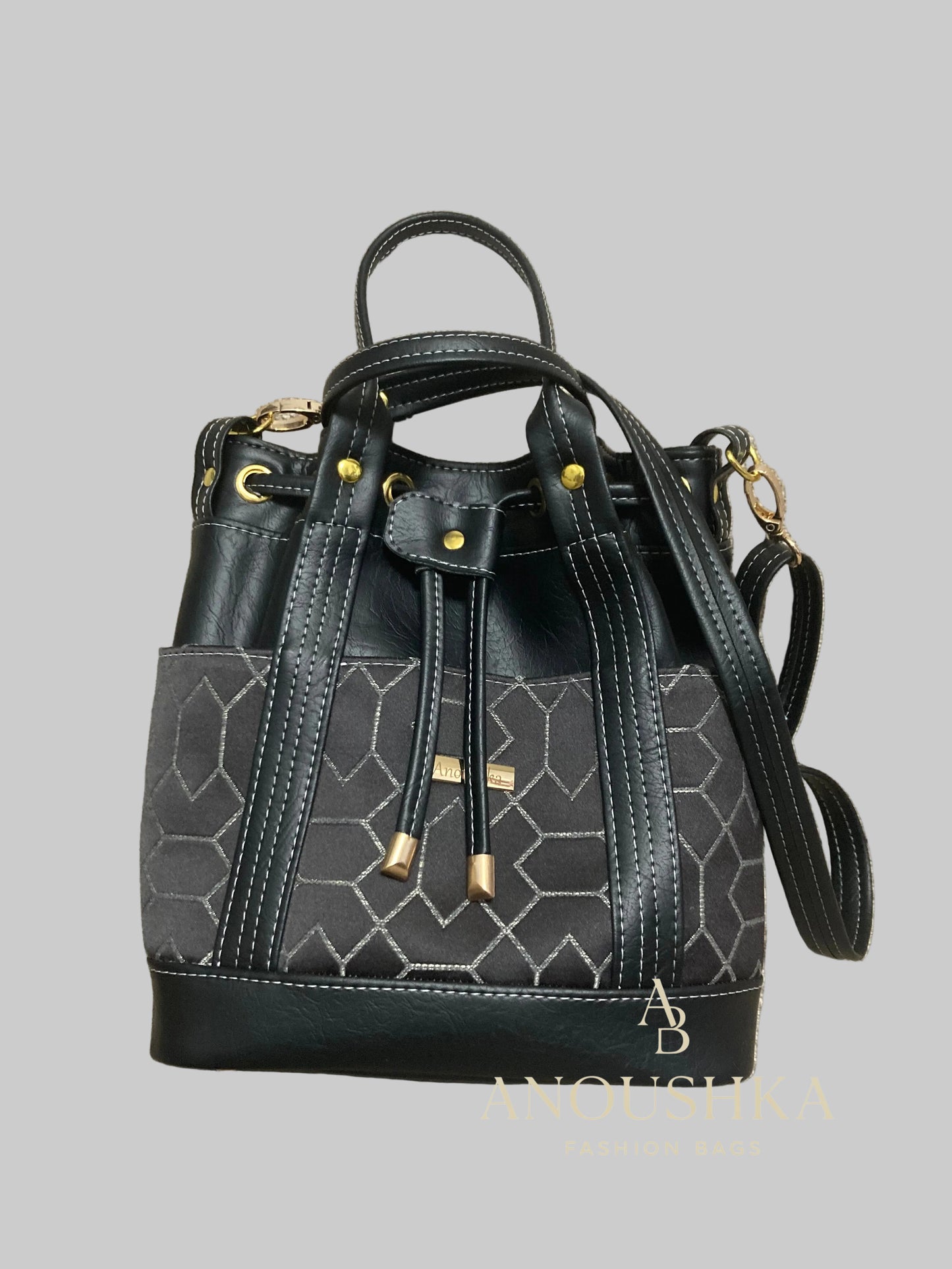 MARZIA Bucket Bag (Black&White)
