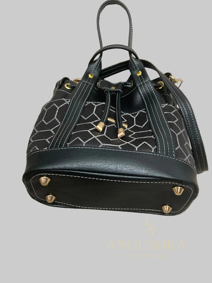 MARZIA Bucket Bag (Black&White)