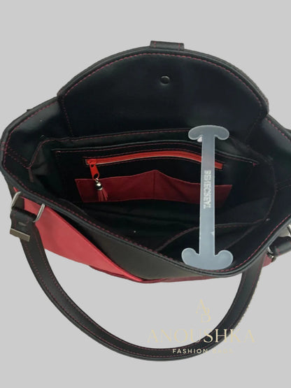 Reverdie Shoulder Bag (Red/Black)