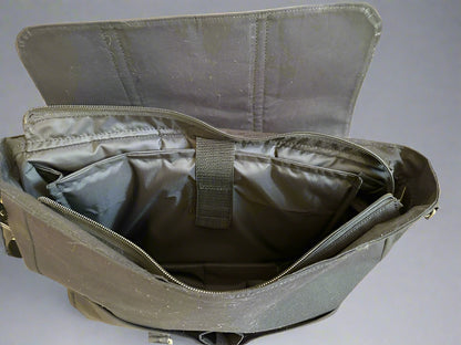 Colby messanger bag